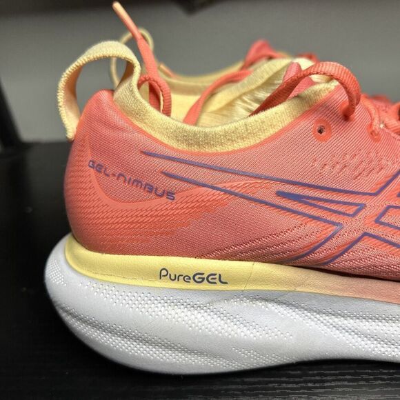 Asics Gel Nimbus 25 Women’s Size 9 Pink Running Shoes Sneakers - Picture 2 of 14